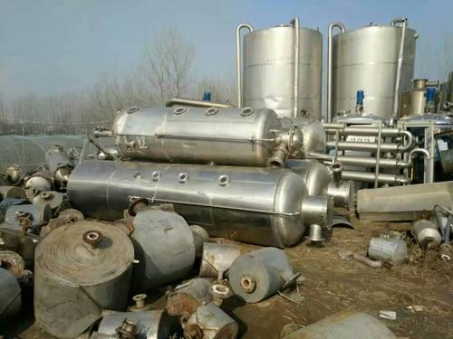 單效廢水蒸發(fā)器的特性: 單效廢水蒸發(fā)器的特性: